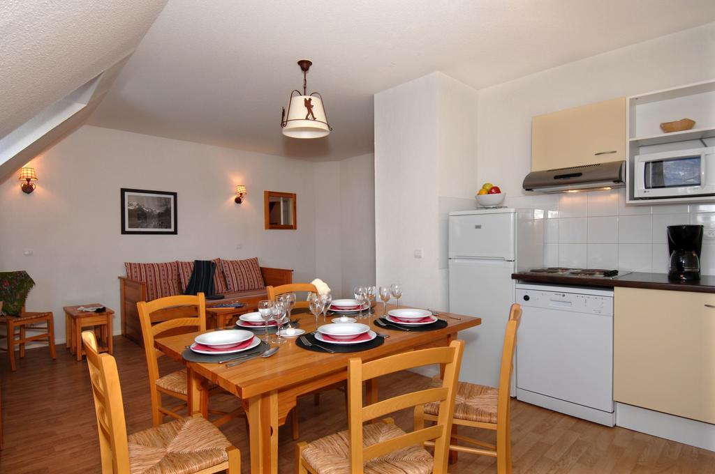 Vacanceole - Residence Illixon Bagnères-de-Luchon Dış mekan fotoğraf