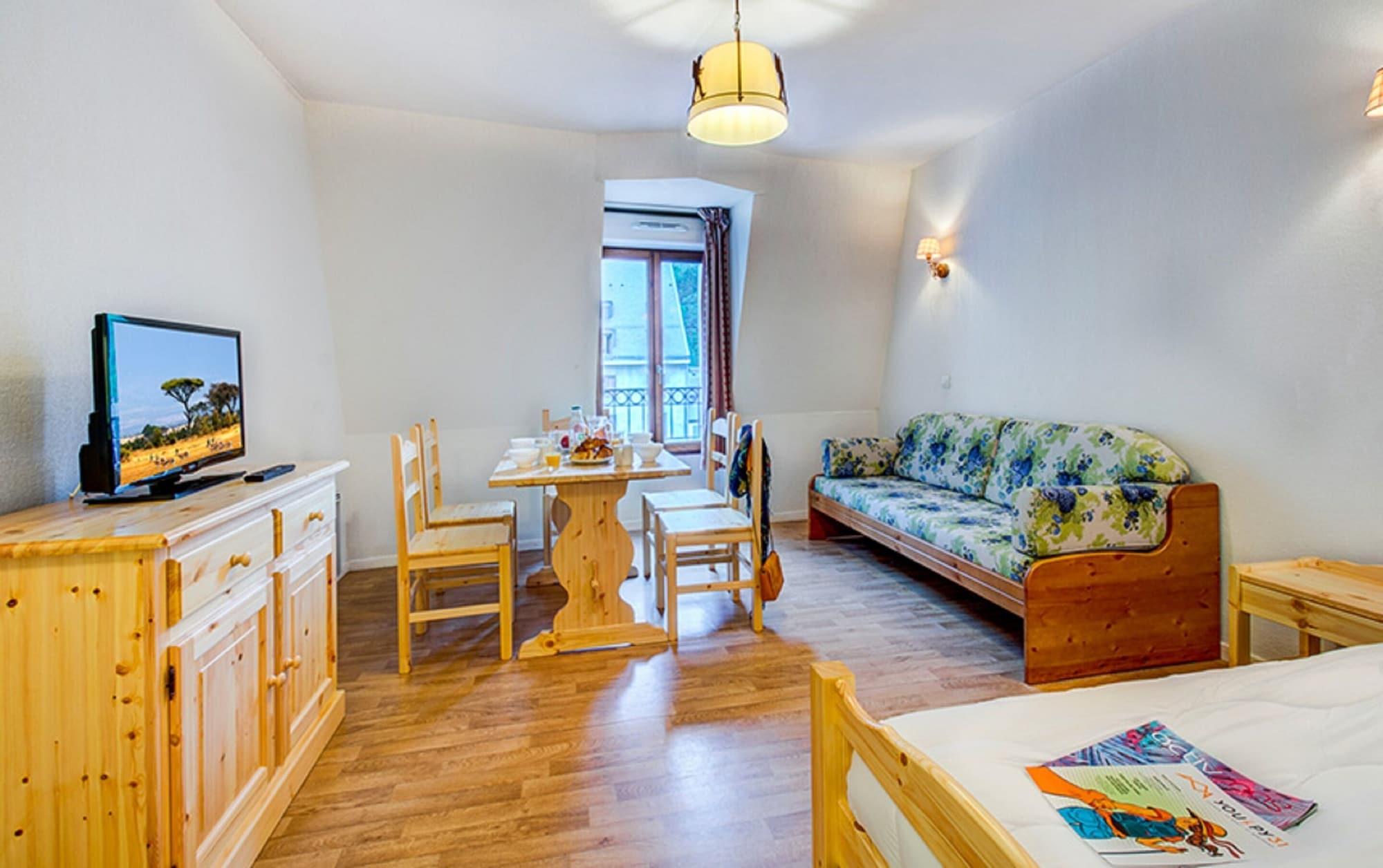 Vacanceole - Residence Illixon Bagnères-de-Luchon Dış mekan fotoğraf